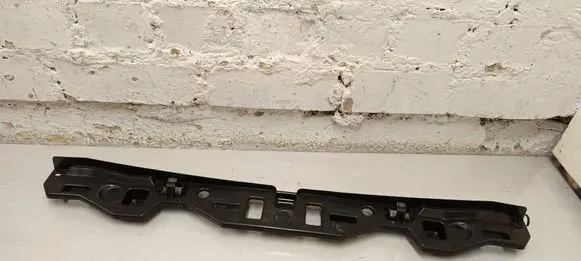 BMW 5 G60 Rear bumper mounting bracket 5a011b7