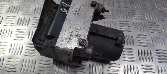 Audi A4 S4 B5 8D ABS Pump 8D0614111