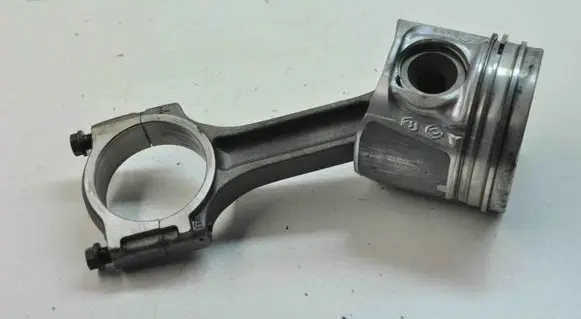 Nissan Qashqai Piston 