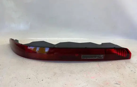 Audi Q7 4M Rear bumper light 4M0945095