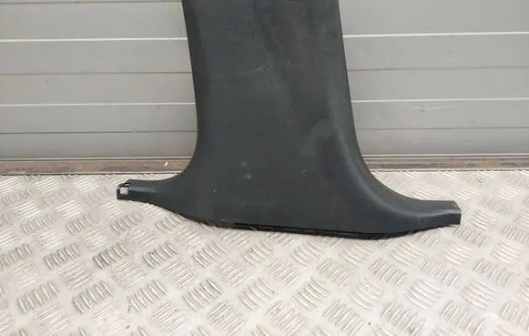 Mercedes-Benz CLS C218 X218 (B) pillar trim (bottom) A2186909725 A2126901126