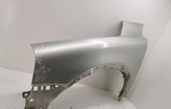 Volvo XC90 Fender