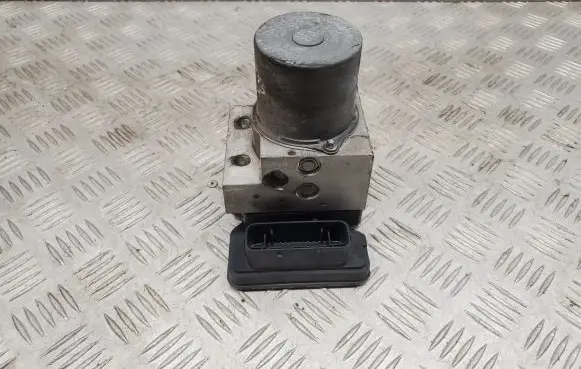 BMW X5 F15 ABS Pump 6870759 6870761 6874801