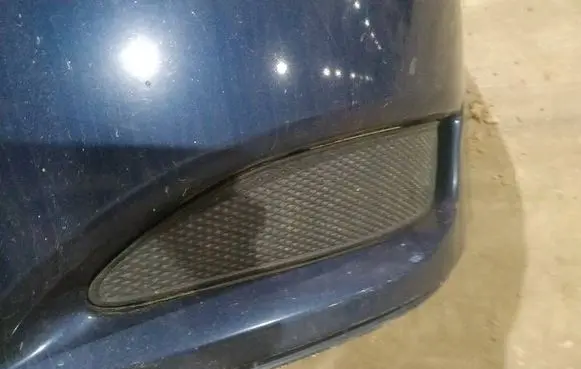 Toyota Corolla E120 E130 Front bumper lower grill 