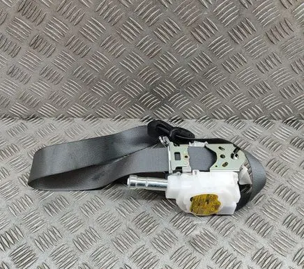 Toyota Sienna XL40 IV Front seatbelt 7321008110C3 7V1600P
