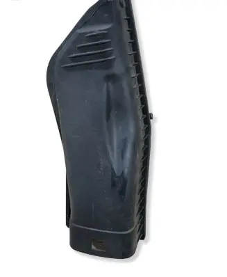 BMW X5 E53 Air filter box cover 7789109 13717789109