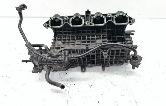 Volkswagen Jetta VI Intake manifold 04E129711E 04E145749B