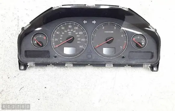 Volvo XC90 Speedometer (instrument cluster) 69594350T 30682286 8602891