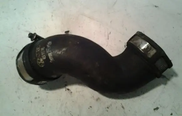 Audi A8 S8 D3 4E Intercooler hose/pipe 4E0145745