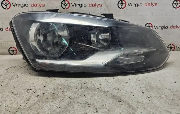 Volkswagen Polo V 6R Headlight/headlamp E131320