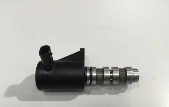 Mercedes-Benz E W213 Camshaft vanos timing valve A6541800415
