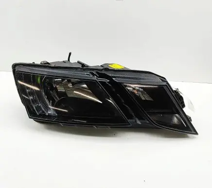 Skoda Octavia Mk3 (5E) Headlight/headlamp 5E2941016C 030110460200