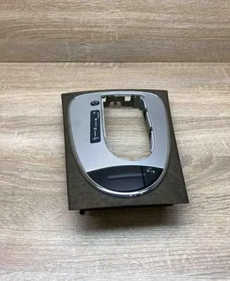 Mercedes-Benz E W211 Gear shifter surround trim plastic 2118216958