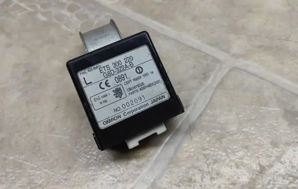 Mazda Premacy Other control units/modules G8D322A