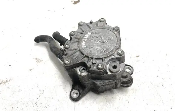 Vacuum pump
