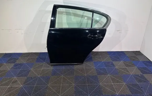 Lexus GS 300 350 430 450H Rear door 