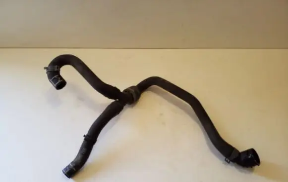 Audi Q3 F3 Engine coolant pipe/hose