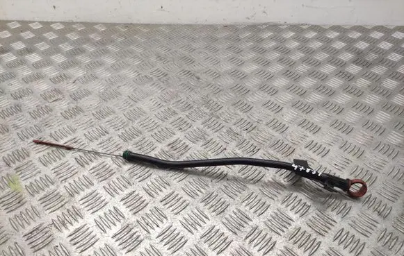 Peugeot 308 Oil level dip stick 9672250580