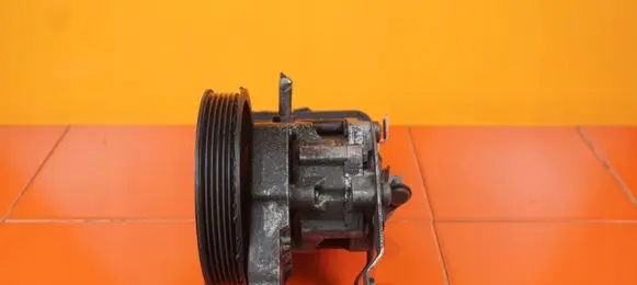 BMW X3 E83 Power steering pump 7692974548 M47D20 204D4