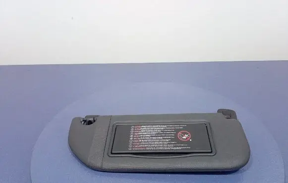 Citroen DS5 Sun visor