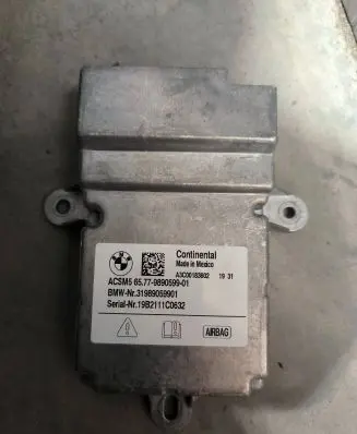 BMW M5 F90 Airbag control unit/module 9890599 31989059901 A3C00183602
