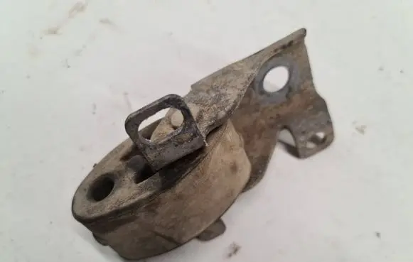 Muffler mount bracket/holder