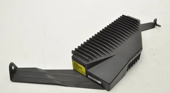 Volvo V70 Sound amplifier 30752258