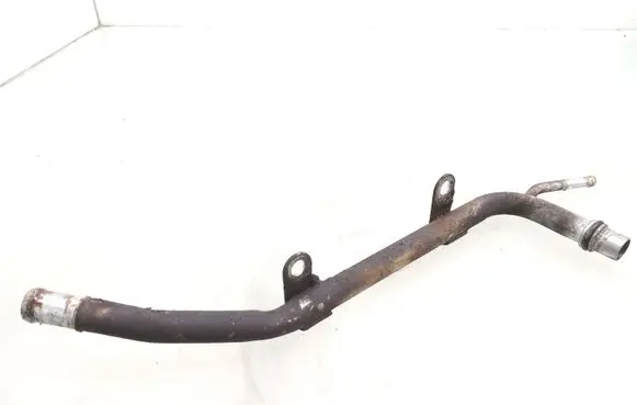 Toyota RAV 4 (XA30) Engine coolant pipe/hose