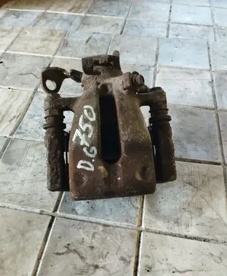 Opel Meriva A Rear brake caliper