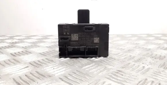 Audi A4 S4 B8 8K Door control unit/module 8K0959795G