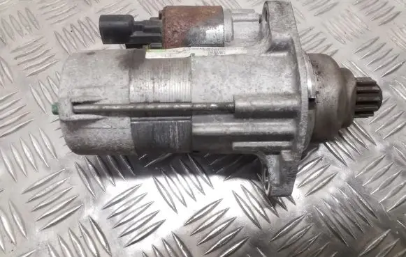Volkswagen Tiguan Starter motor 02M911024P
