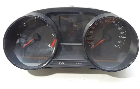 Speedometer (instrument cluster)