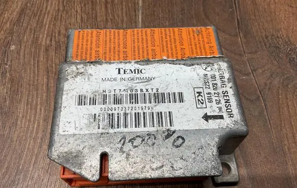 Mercedes-Benz E W210 Airbag control unit/module 0018202126
