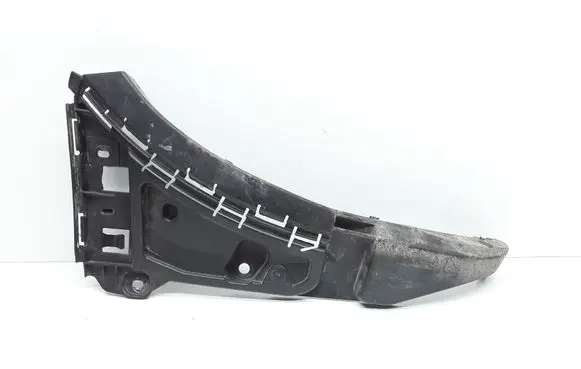 Volvo XC90 Front bumper mounting bracket 08620563