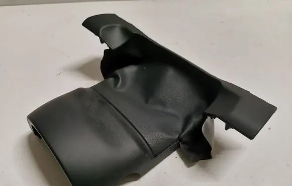 Steering wheel column trim