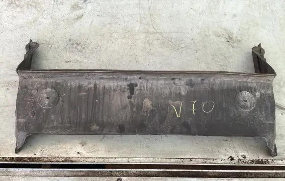 Radiator trim