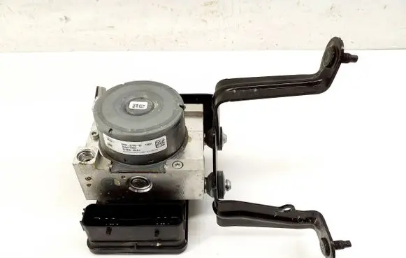 Ford Mustang VI ABS Pump GR3C2C405BC GR3C2C219BD