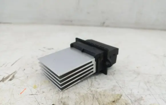 Renault Twingo II Heater blower motor/fan resistor 2002275