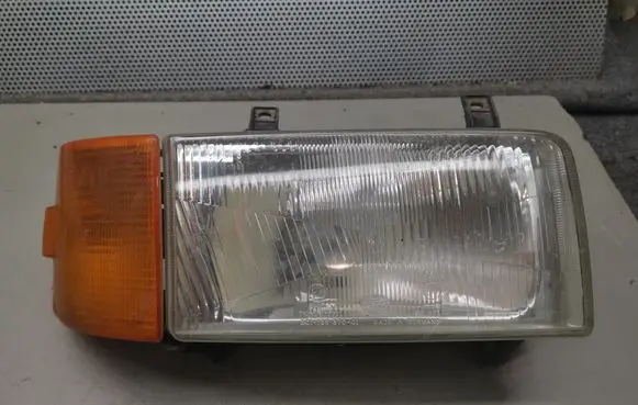 Volkswagen Transporter - Caravelle T4 Headlight/headlamp 701953050B 13635200