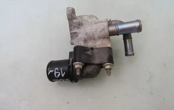 Mazda 3 Engine coolant pipe/hose PYFB