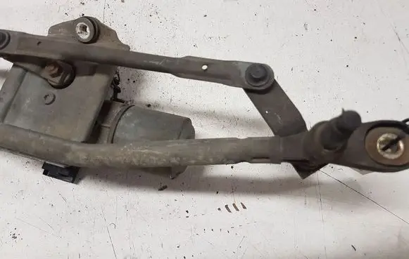 Citroen C5 Front wiper linkage and motor 0390241700
