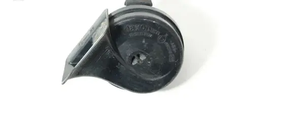 Audi A4 S4 B5 8D Horn signal 8D0951221A