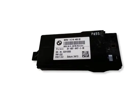 BMW 5 F10 F11 Seat heating relay 9216468
