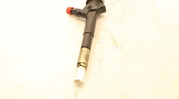 Opel Astra J Fuel injector 8-97376270-3