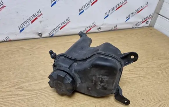 BMW Z4 E89 Coolant expansion tank/reservoir 7607482