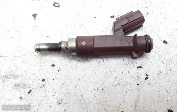 Citroen C1 Fuel injector 2325000040