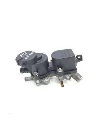Mercedes-Benz A W169 Breather valve A6400101162