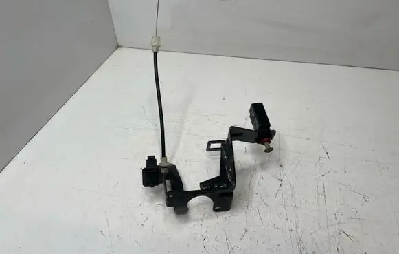 BMW 7 E38 Brake pedal sensor switch 8360854 1388277