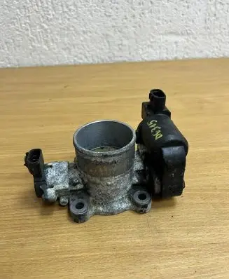 Toyota RAV 4 (XA20) Throttle valve 1923002010 D6315