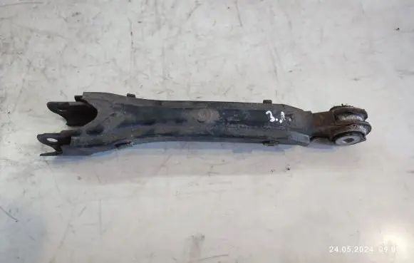 Mercedes-Benz C W205 Rear control arm